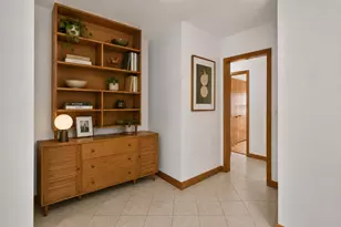 809 Woodlawn Dr, Dekalb, IL 60115 - Photo 14
