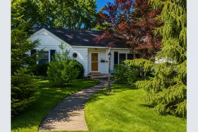 809 Woodlawn Drive, Dekalb, IL 60115 - Photo 1