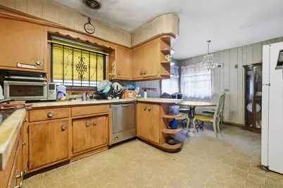8300 S Hermitage Avenue, Chicago, IL 60620 - Photo 8
