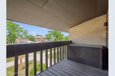 6176 Knoll Lane Court #203, Willowbrook, IL 60527 - Photo 12