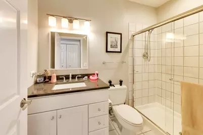 [Address not provided], Chicago, IL 60657 - Photo 10
