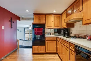 11154 S Worth Ave, Worth, IL 60482 - Photo 4