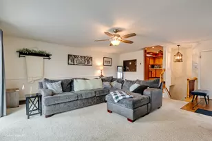 11154 S Worth Ave, Worth, IL 60482 - Photo 6
