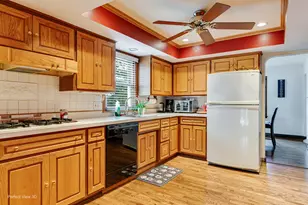11154 S Worth Ave, Worth, IL 60482 - Photo 2