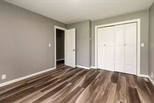 1817 State St, Eldorado, IL 62930 - Photo 18