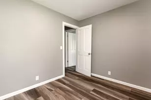 1817 State St, Eldorado, IL 62930 - Photo 22