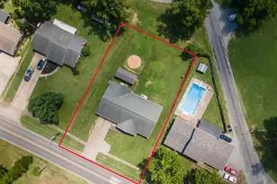 1817 State St, Eldorado, IL 62930 - Photo 32