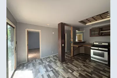 1211 N Park Street, Streator, IL 61364 - Photo 8