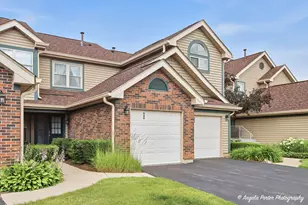 949 Ridgefield Ln, Wheeling, IL 60090 - Photo 1