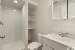 916 Chestnut St, Waukegan, IL 60085 - Photo 18