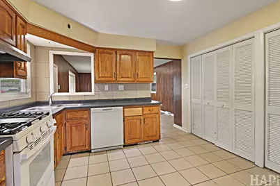 916 Chestnut Street, Waukegan, IL 60085 - Photo 4