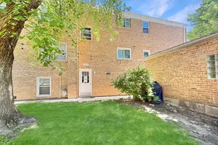 4850 Wright Terrace, Skokie, IL 60077 - Photo 16