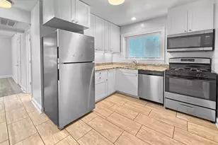 4850 Wright Terrace, Skokie, IL 60077 - Photo 6