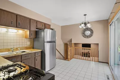 1212 Rose Court, Bartlett, IL 60103 - Photo 8