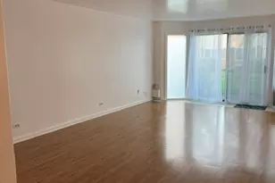 3008 Roberts Dr, Woodridge, IL 60517 - Photo 8