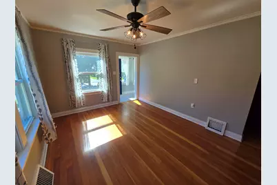 14920 Hamlin Avenue, Midlothian, IL 60445 - Photo 4