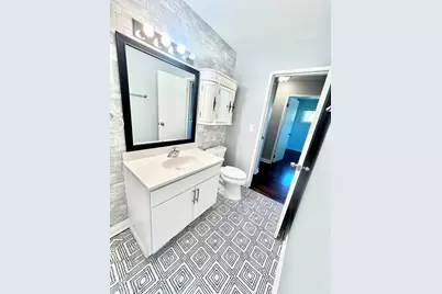128 E Normandy Drive, Addison, IL 60101 - Photo 14