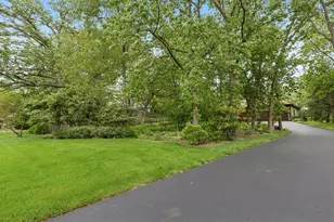 26073 W Laurel Ct, Wauconda, IL 60084 - Photo 6