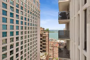 200 E Delaware Pl, Chicago, IL 60601 - Photo 16