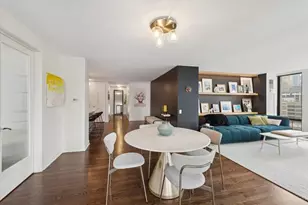 200 E Delaware Pl, Chicago, IL 60601 - Photo 10