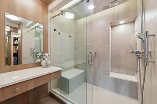200 E Delaware Pl, Chicago, IL 60601 - Photo 20