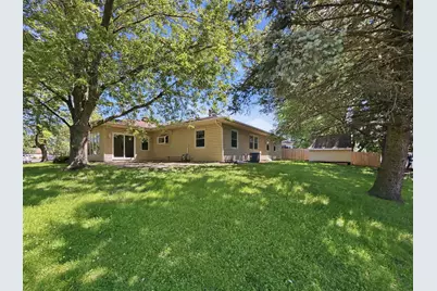 1644 Bayberry Lane, Sycamore, IL 60178 - Photo 24
