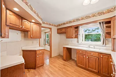 1644 Bayberry Lane, Sycamore, IL 60178 - Photo 10