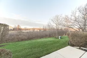 1623 S Candlestick Way, Waukegan, IL 60085 - Photo 16