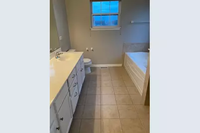 2904 Aberdeen Drive, Montgomery, IL 60538 - Photo 12