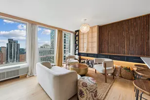 111 E Chestnut St, Chicago, IL 60611 - Photo 4