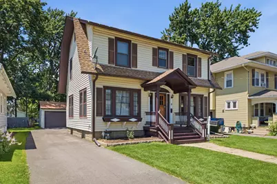 933 Lebanon Street, Aurora, IL 60505 - Photo 1