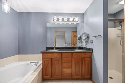 2139 Ashley Court #2139, Downers Grove, IL 60515 - Photo 22