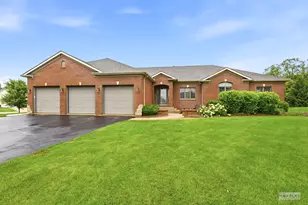 6192 S Woods Ct, Yorkville, IL 60560 - Photo 1