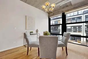 1070 W 15th St, Chicago, IL 60608 - Photo 8