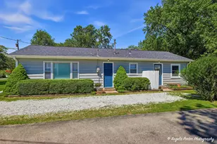 36859 N Lake St, Ingleside, IL 60041 - Photo 1