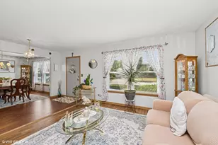 2930 Plumrose Ln, McHenry, IL 60050 - Photo 4