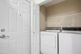 3846 Thornhill Dr, Champaign, IL 61822 - Photo 12