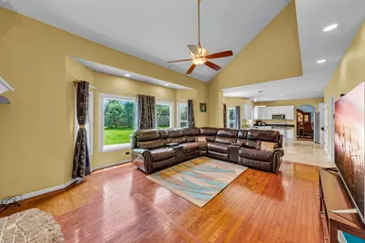 4756 Fesseneva Lane, Naperville, IL 60564 - Photo 8