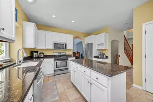 4756 Fesseneva Ln, Naperville, IL 60564 - Photo 12