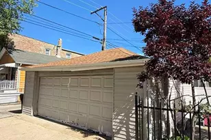 3824 S Sacramento Ave, Chicago, IL 60632 - Photo 20