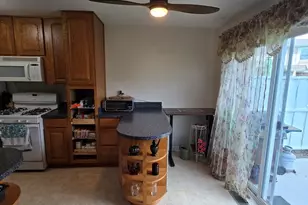 1067 Glouchester Harbor, Schaumburg, IL 60193 - Photo 10