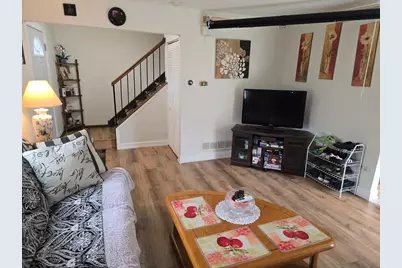 1067 Glouchester Harbor, Schaumburg, IL 60193 - Photo 14