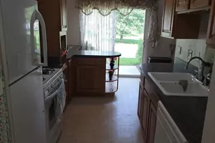 1067 Glouchester Harbor, Schaumburg, IL 60193 - Photo 6