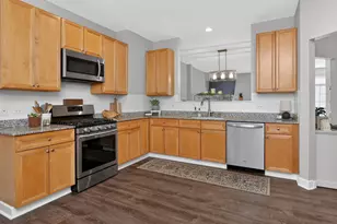 0S070 Lee Ct, Winfield, IL 60190 - Photo 8