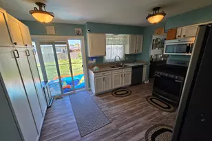 15606 Vista Dr, Oak Forest, IL 60452 - Photo 8