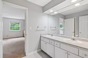 700 South Dr, Burr Ridge, IL 60527 - Photo 22