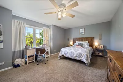 1214 Ridgewood Court, Vernon Hills, IL 60061 - Photo 28