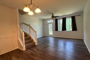 [Address not provided], Carpentersville, IL 60110 - Photo 8