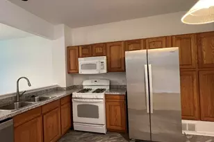 [Address not provided], Carpentersville, IL 60110 - Photo 6