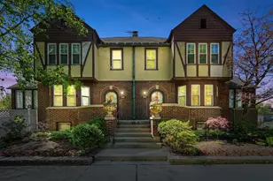 6948 35th St, Berwyn, IL 60402 - Photo 2